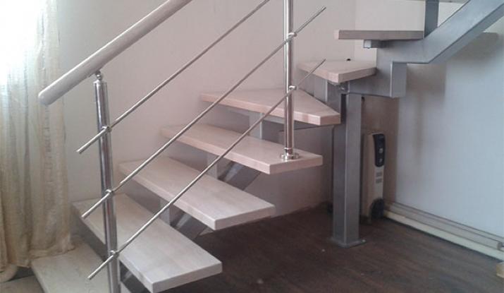 Металлические лестницы на второй этаж: типы проектов, сборка и сварка